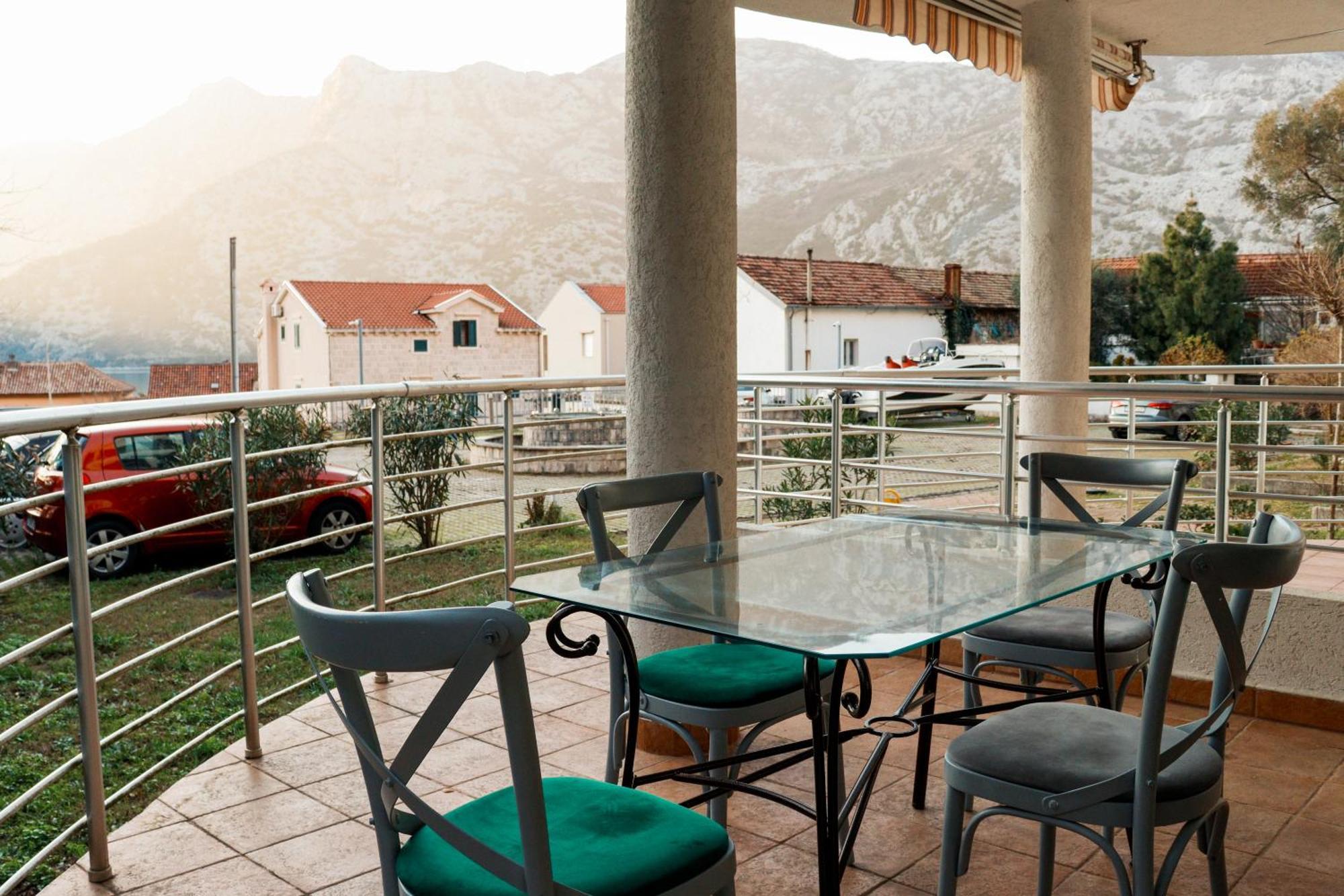 Mia Apartman